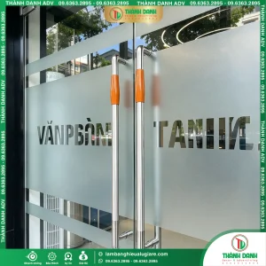 Dán Decal Cát Mờ Làm Bảng Hiệu Văn Phòng Giá Rẻ Tại TPHCM