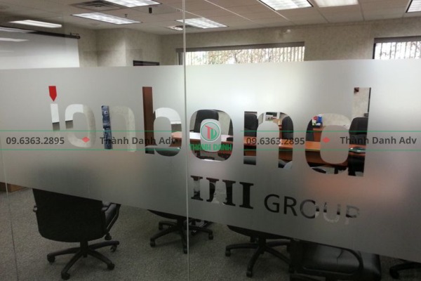 Dịch Vụ Gia Công Cắt Chữ Decal Giá Rẻ Chuyên Nghiệp Gần Đây, Lấy Ngay