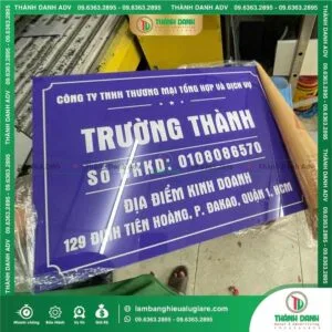Bảng Tên Công Ty Mica Nền Xanh In UV Công Ty Trường Thành