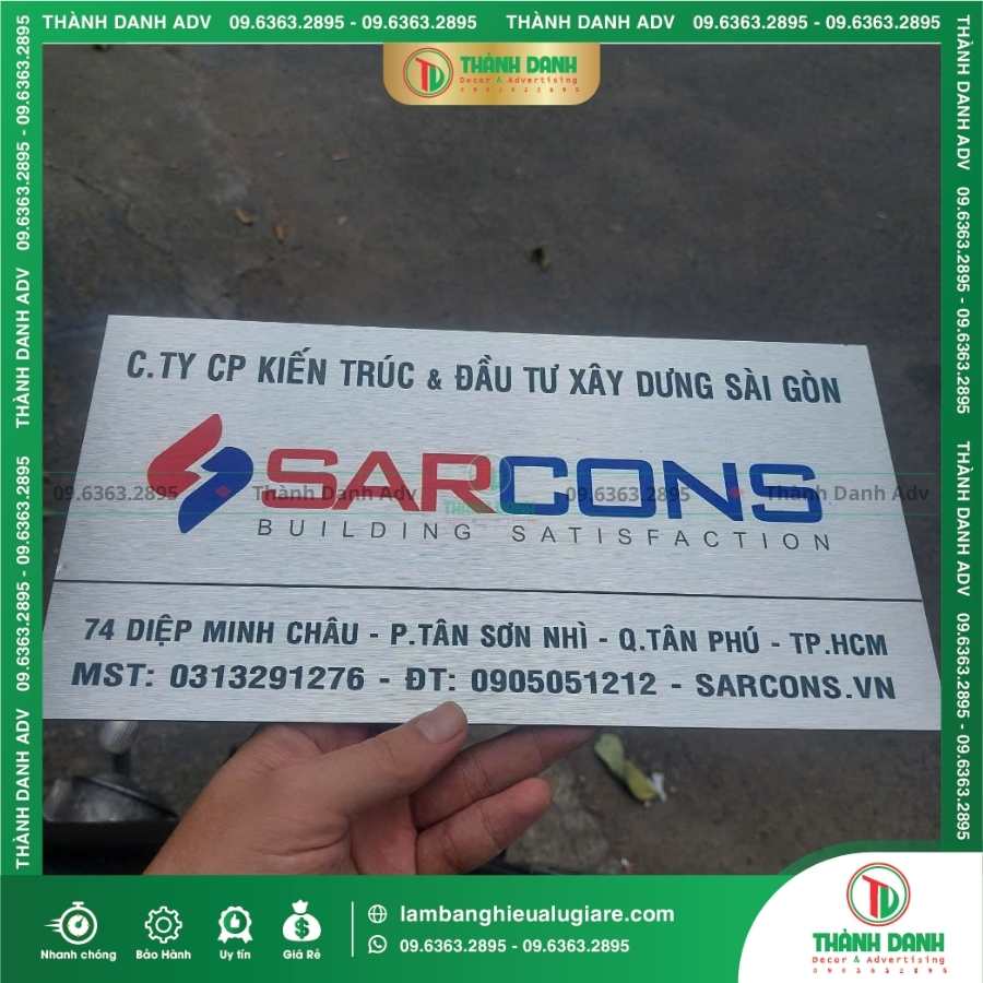 Những câu hỏi thường gặp khi làm bảng tên Công ty Alu bạc xước in UV