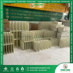 Ưu điểm của thi công nội thất kệ trưng bày sản phẩm store mỹ phẩm Fwee Agit Việt Nam