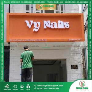 Giới thiệu bảng hiệu Cemboard Sơn Gai
