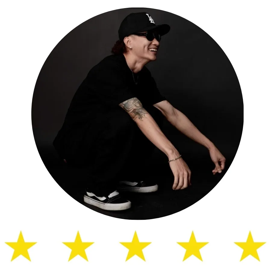 khách hàng đánh giá 2