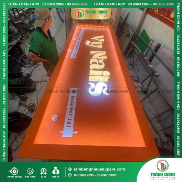 Quy trình làm bảng hiệu Cemboard Sơn Gai chuyên nghiệp