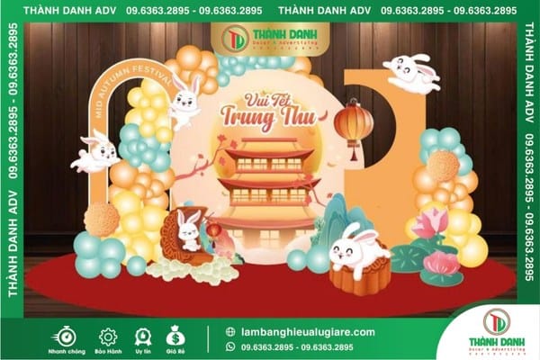 Làm backdrop trung thu mẫu thỏ chơi đùa và trăng rằm