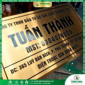Bảng Tên Công Ty Inox Vàng Xước Tuấn Thành Tân Phú – Mẫu Đẹp, Giá Tốt